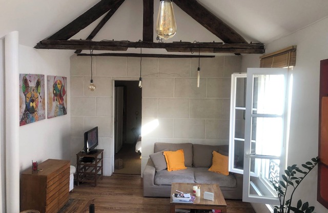 1 Bedroom Apartment in Boulogne-Billancourt