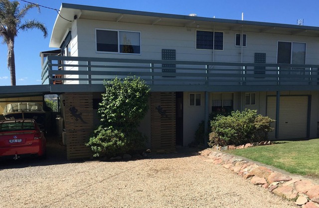 1 Bedroom Fully Self Contained Downstairs Unit