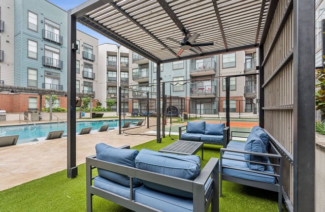 1 Bedroom Haven | Fully Furnished | Gated | Parking | W/D | WiFi | Extended Stay