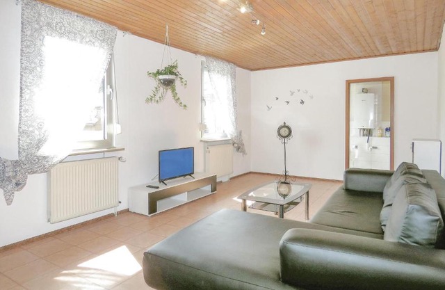 1 Bedroom Lovely Apartment In Lahnstein