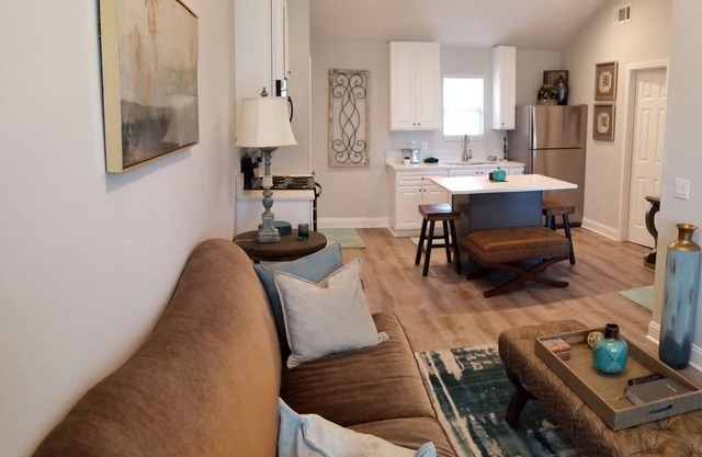 1-Bedroom Panhellenic Apartment Suite w/Office Space at Ballards by The Lake
