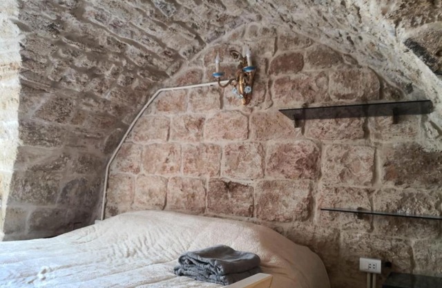 1 bedroom studio double bed batroun old souk