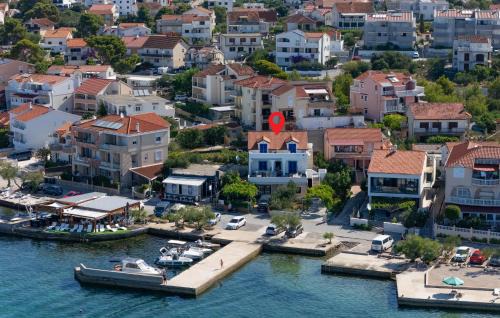 1 Bedroom Stunning Apartment In Brodarica