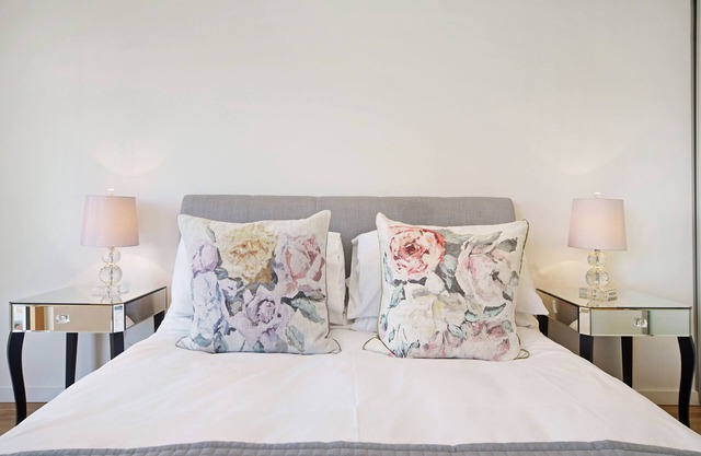 1 Bedroom Stylish Apartment near Regents Park FREE WIFI & AIRCON by City Stay Aparts London