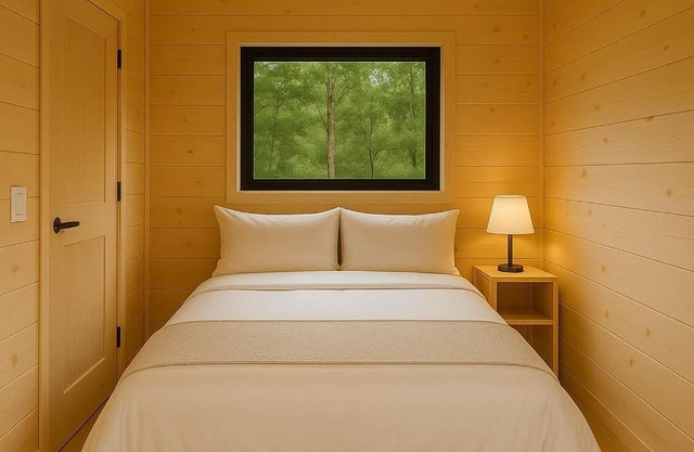 1-bedroom Unique Eco Log Cabins in Parry Sound #105