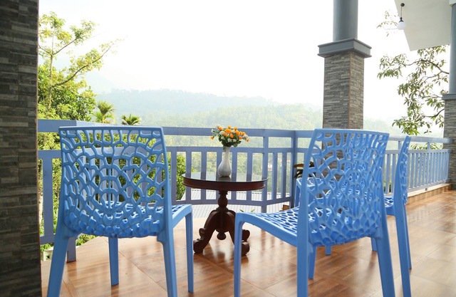 1 Dormitorio con Balcón Vista Montaña