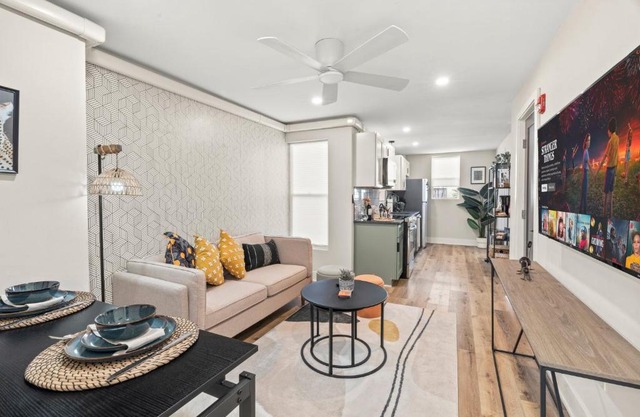 1 BR Passyunk Ave Stunner- Perfect Location