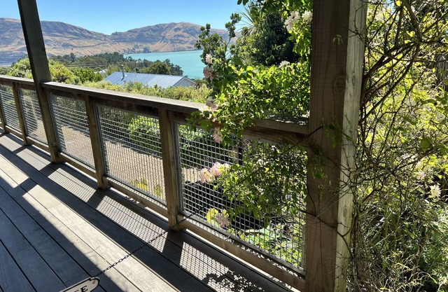 1 Brm Harbour & Garden View Room