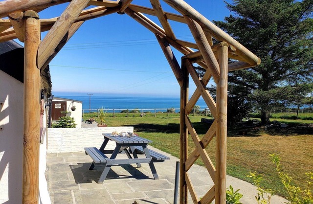 1 Byre Cottage 'Impresionantes vistas ... Acogedora casa de campo ... ¡Se admiten mascotas!'