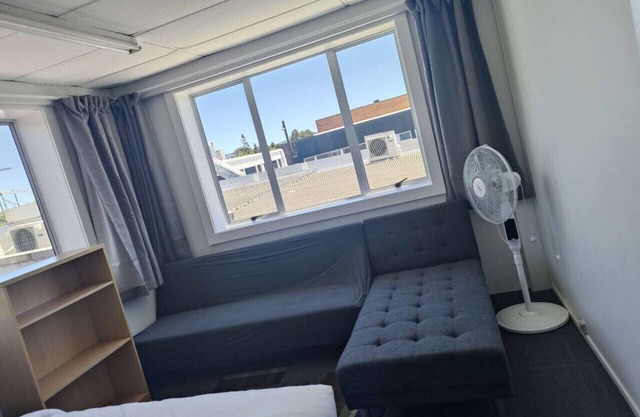 1 Double 1 Single 2 Sofa Beds Suite 2