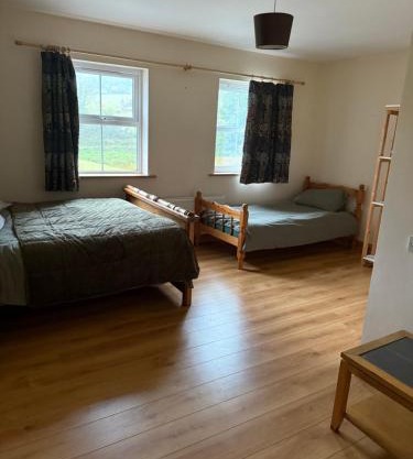 #1 - Family or Triple Room in Ballinamore, Leitrim