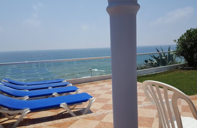 1 Casa frente al mar. Con jardín, piscinas y WI-FI potente. costabonita España