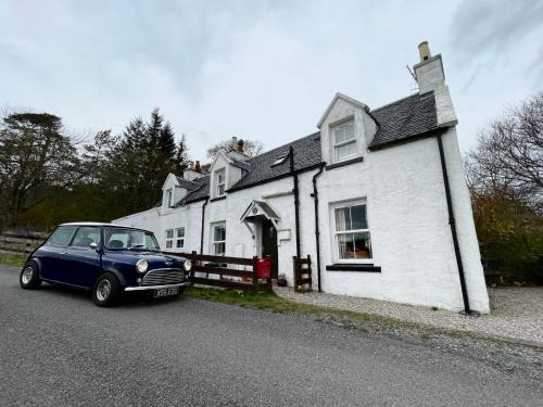 1 Keepers Cottage Skeabost Bridge Isle Of Skye