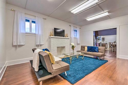 1 Mi to Bathhouse Row Bright Hot Springs Home!