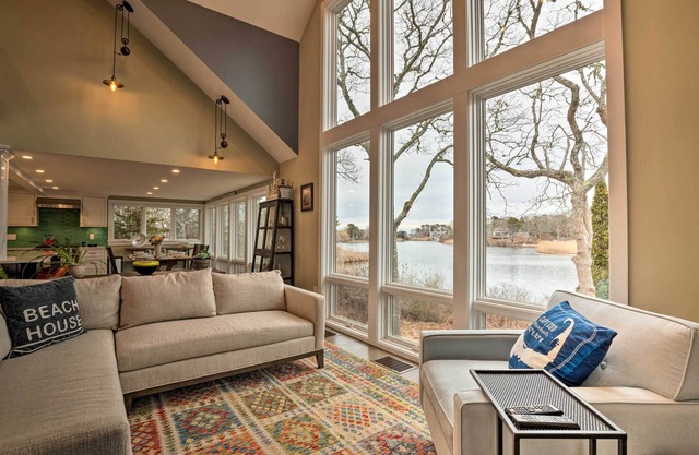 1 Mi to Ferry & Beach: Waterfront Hyannis Home!