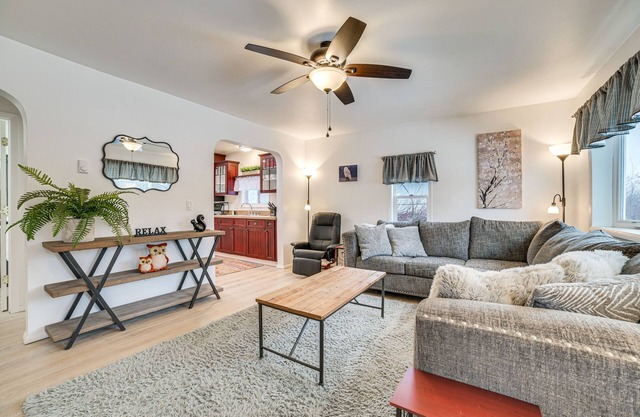 Cozy Petoskey Home < 1 Mi to Little Traverse Bay!