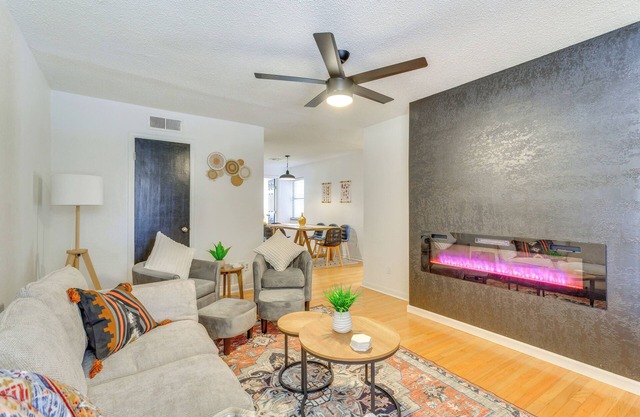 < 1 Mi to Oklahoma City Zoo: Family-Friendly Home