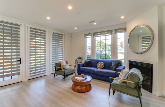 1 Mi to Rose Bowl: Pasadena Home w/ Fenced Yard!