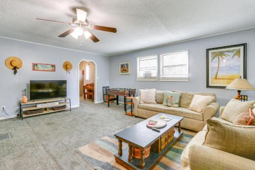 1 Mi to Sands Beach Walkable Island Home with Yard!