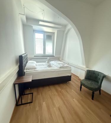 1 Zimmer 2 personen-Gemeinschaftsküche-Gemeinscharfts BAD WC