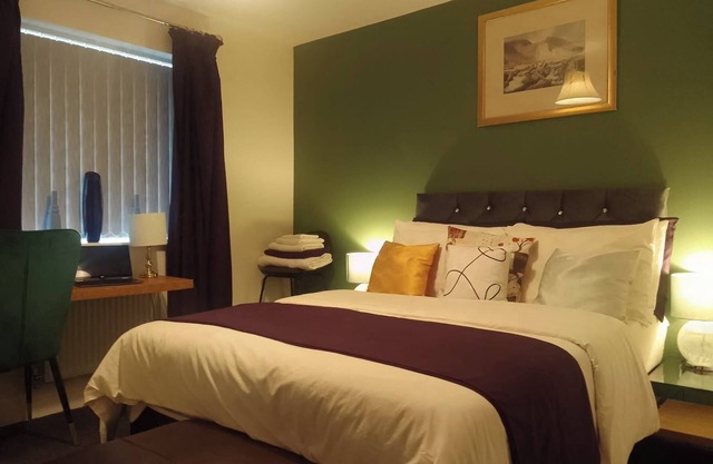 10 Guests - Garden - Quiet Retreat Cottage