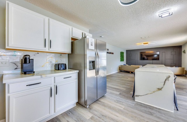 10 Mi to Flagler Beach: Pet-friendly Home w/ Pool