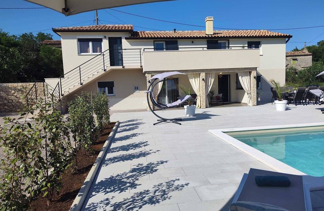 10 minutes from the sea, a newly renovated appartment for 6 person