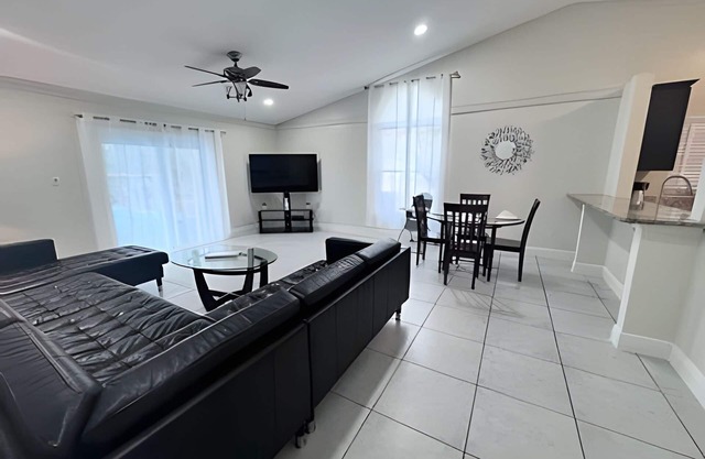 Big Pool & Backyard Central Located near Disney