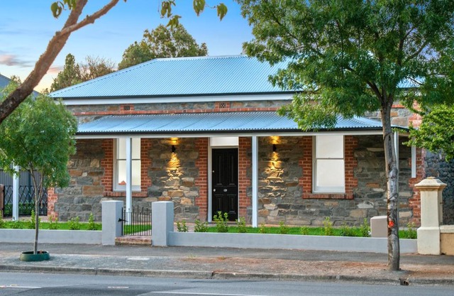 10 Murray Tanunda