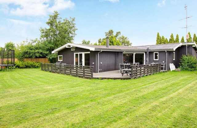 10 person holiday home in Væggerløse-By Traum