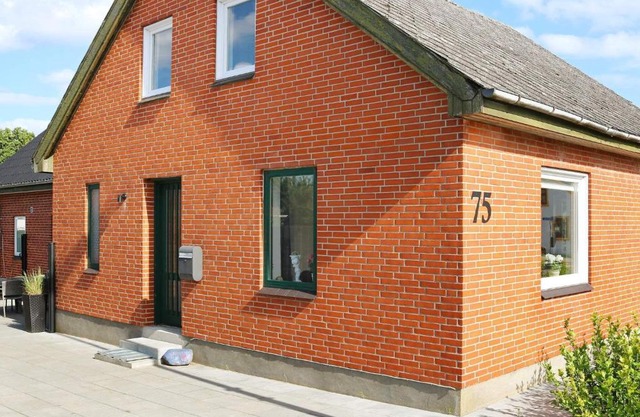 10 person holiday home in Hadsund-By Traum