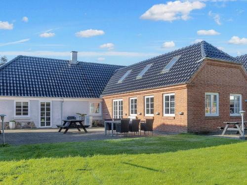 10 person holiday home in Fur-By Traum