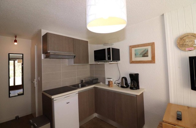 100m from shops, Ground floor, balcony, tv, ski locker, 24m², Tignes