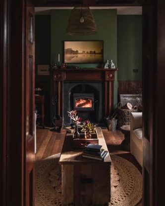 101 Oatlands