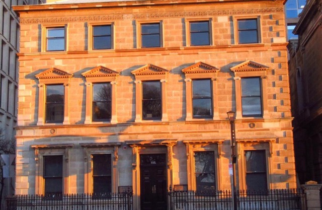 105 Mac Unique Apartments