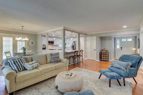 106 Evian 2 BR Golf Views Shipyard