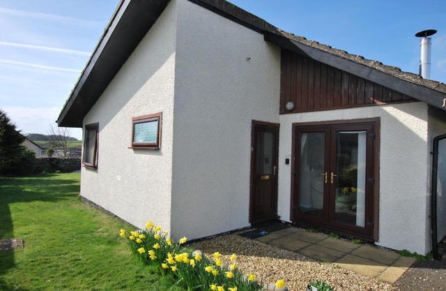 11 Laigh Isle