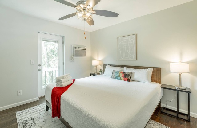 11: The Charlotte Room - A PMI Scenic City Vacation Rental