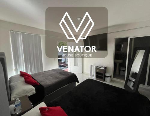 11 VENATOR House Boutique