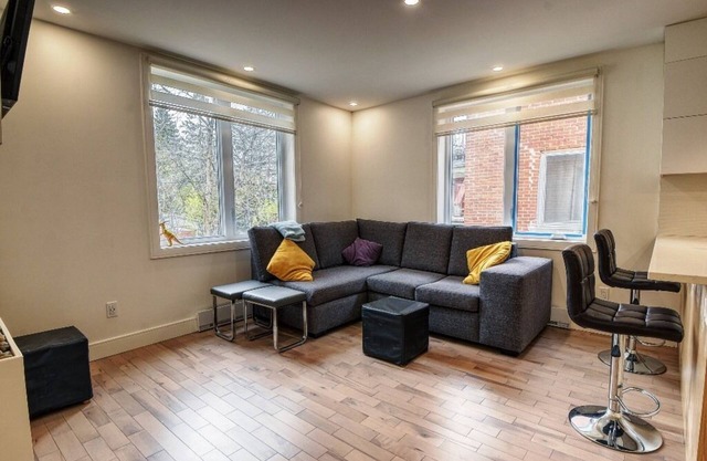 #110 Roomy, Renovated, Gourmet Kitchen & Large Backyard
