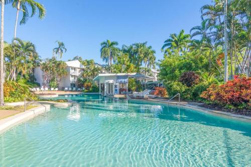 1105 Oaks Resort - Hotel Room