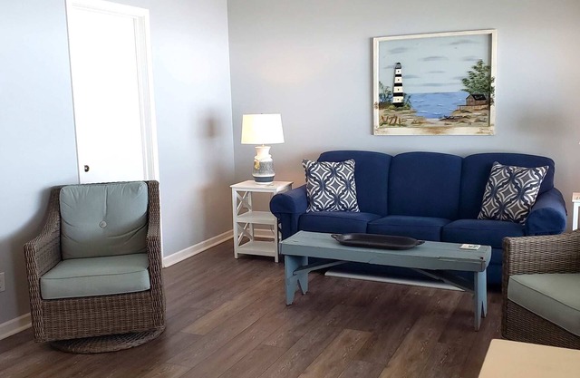 ELK RAPIDS # 12 CONDOMINIOS DE PLAYA- $ 140- $ 220. 00 por noche