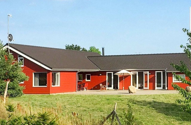 12 personas casa en Ebeltoft-By Traum