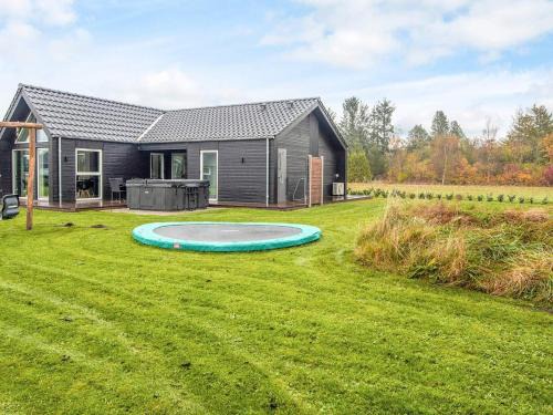 12 person holiday home in Ansager-By Traum