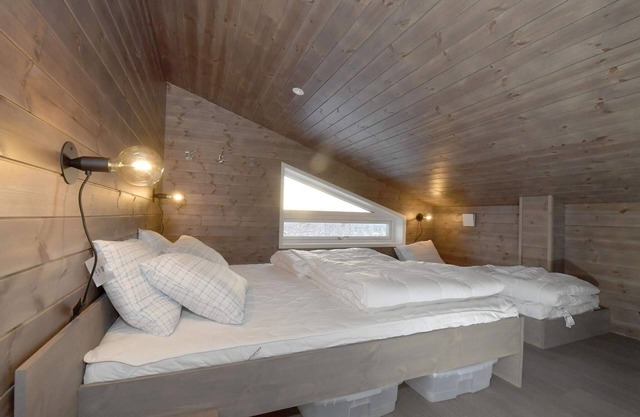 12 person holiday home in IDRE