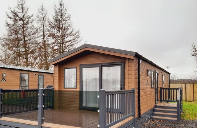 12A Beautiful Lodge Home For Hire 2 Bedrooms