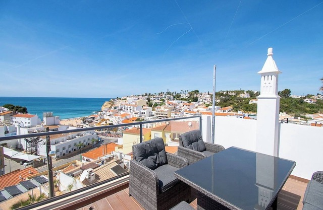 12A Modernised yet traditional house