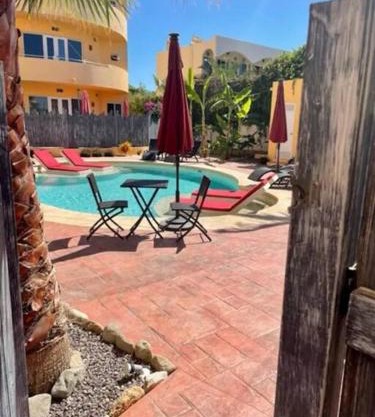 12A-New 2BR 2BA, Beautiful First Floor Condo, Pool