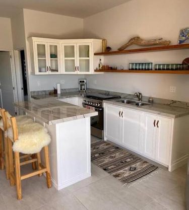 12C Amazing Views, Brand New Top Floor 2BR 2BA
