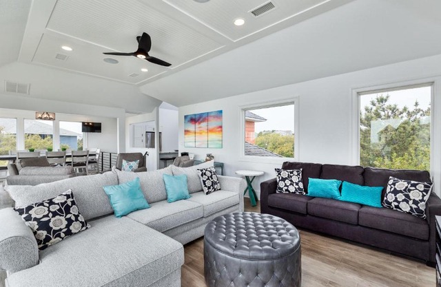 1370 - Huskers Haven by Resort Realty